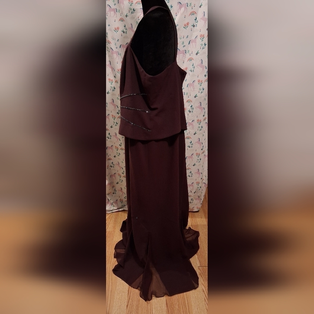 NWOT Junnie Leigh Burgundy Swarovski Crystal Formal Wedding Dress SZ 18/20 1X/2X - Picture 2 of 7